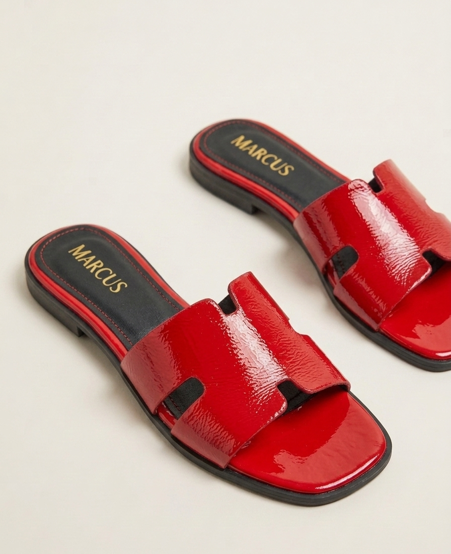 H SANDALS