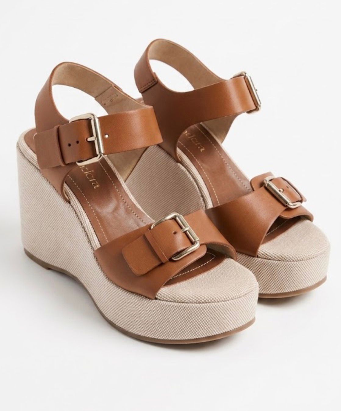 SANDALE COMPENSEE AVEC BOUCLE